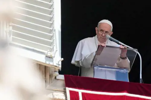 "Nessuno minacci l'esistenza altrui". L'appello di papa Francesco