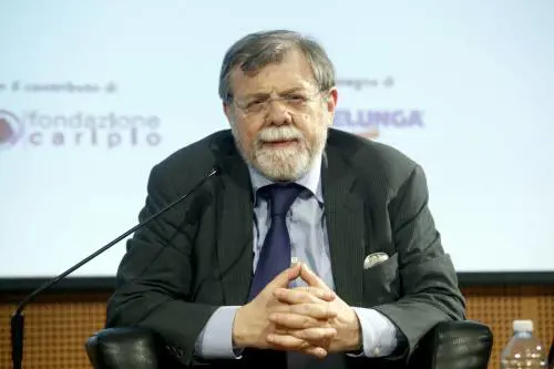 "Siamo nella palude sulle riforme. Conti chiusi col referendum 2016"