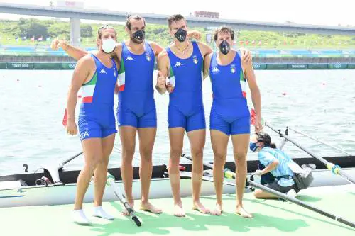 I dribbling del "4 senza". Più forte del Covid e dei pirati britannici