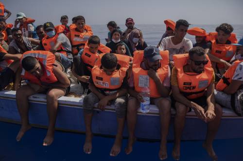 Sbarchi senza sosta: in un solo giorno ne arrivano mille