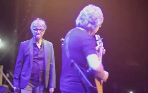 Curreri ha un infarto sul palco: in terapia intensiva il cantante degli Stadio