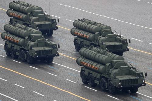 La Russia si fortifica: il sistema missilistico che preoccupa Usa e Ue