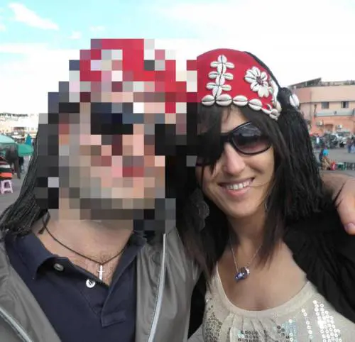 Tragedia a Modena: muore incastrata nel macchinario
