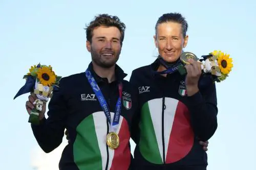 Lo show di Tita e Banti. Italia, il primo oro misto arriva nella Formula vela