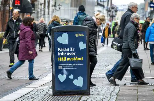 Covid, i nuovi dati dalla Svezia: cosa rivelano