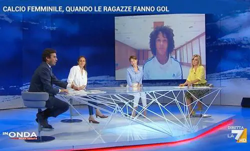 "Ora capisci come sta una donna", "Io non discrimino": scintille De Gregorio-Parenzo