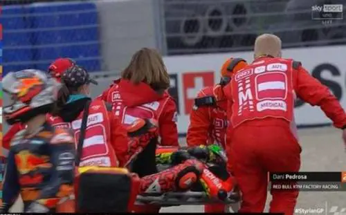 L'incidente, serbatoio in fiamme: paura in MotoGp