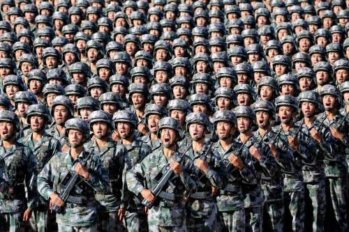 La Cina stringe i muscoli: nuovi "moltiplicatori di forza" per combattere i militari Usa