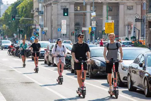 Il nuovo codice della strada aiuta disabili e monopattini
