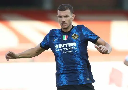 Dzeko si prende già l'Inter. È un esordio da leader