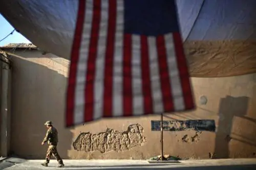 Cosa c'è dietro la grande ritirata americana