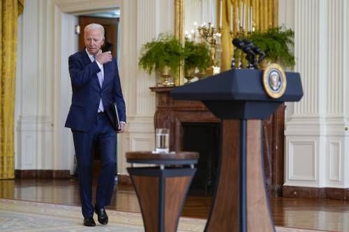 Il caos afgano incombe su Biden. Ombre sulla Casa Bianca