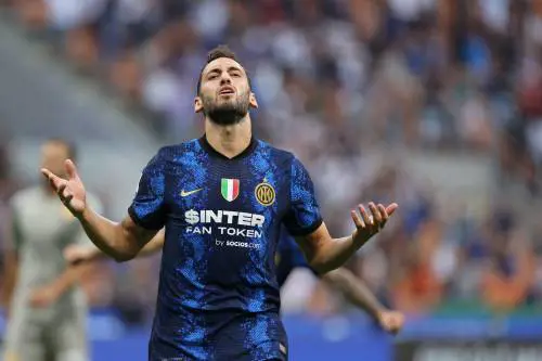 La bordata di Calhanoglu: cosa ha detto su Ibrahimovic