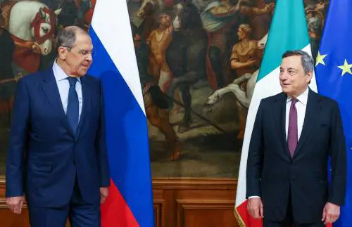 Draghi convince la Russia e lavora per il sì della Cina