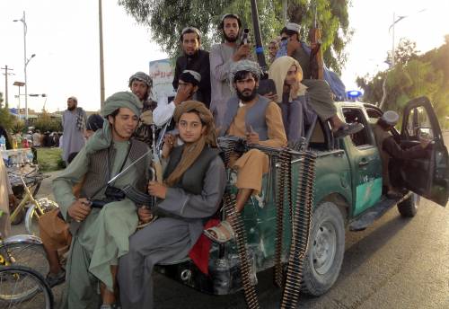 Nel Panshir ferito Talebani padroni e sfollati in fuga