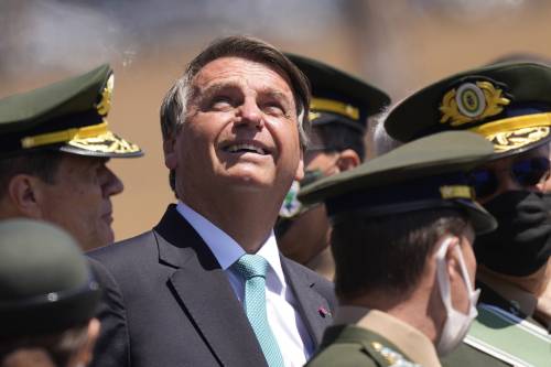 Bolsonaro legge il futuro: "Le mie tre alternative? Eletto, ucciso o arrestato"
