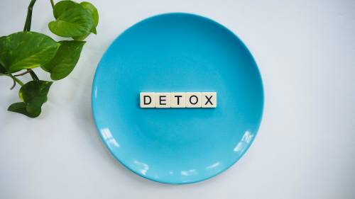 Dieta detox dopo le vacanze: il menu per gli over 60