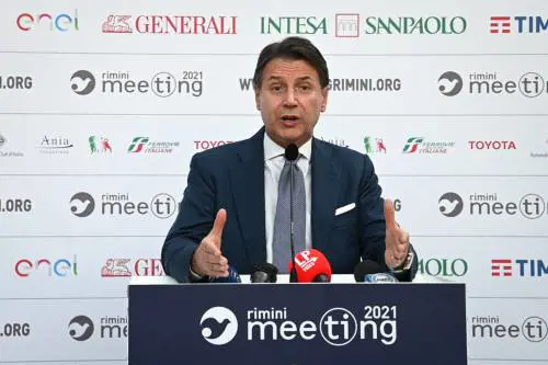 Bomba nucleare sul governo. Conte gelato da Cingolani