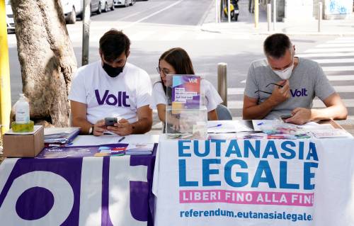 Eutanasia, superate 800mila firme. Ma dopo il referendum servirà comunque una legge