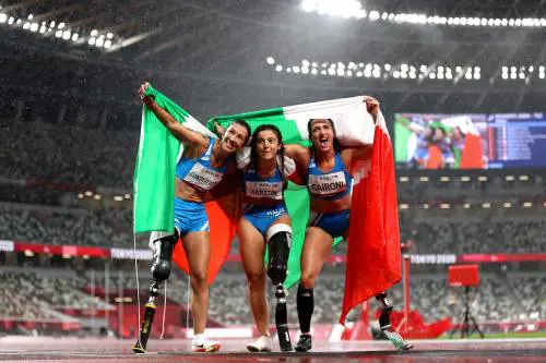 Tutto il podio dei 100 metri si tinge di azzurro