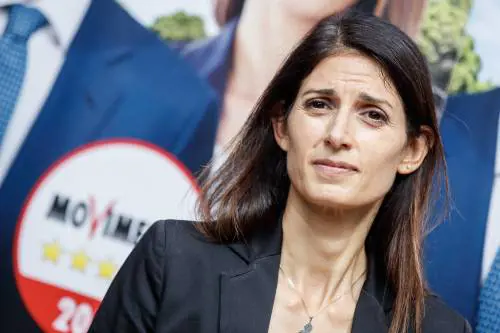 Bilanci Ama, Virginia Raggi a processo per calunnia: "Sono sconcertata"
