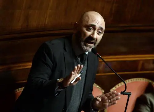 Open Arms, l'ex 5s che può scagionare Salvini