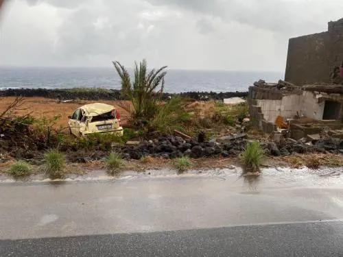 Tromba d'aria a Pantelleria causa due morti