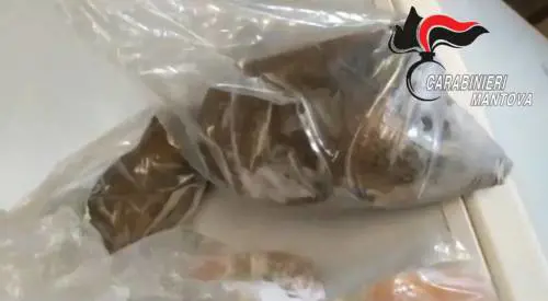 La scoperta choc: cosa aveva il bar tra i tramezzini 