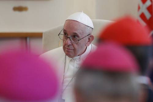 La "bomba" del Papa: "Ci sono cardinali negazionisti..."