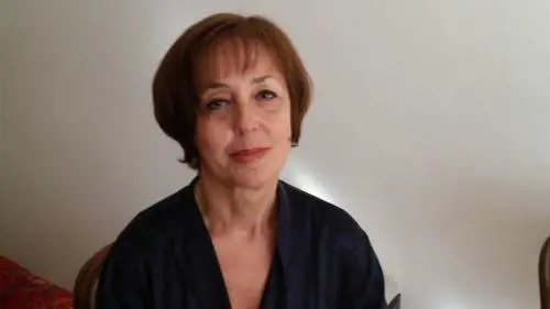 "Non spegniamo la luce sulle donne afghane. Vanno riconosciute loro non i talebani"