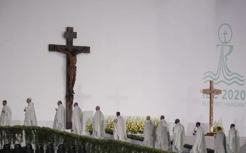 La visione strabica di una stessa Chiesa