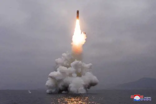 I segreti del nuovo missile: a cosa lavora Pyongyang