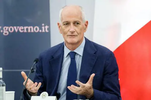 Il sottosegretario alla presidenza del consiglio Franco Gabrielli