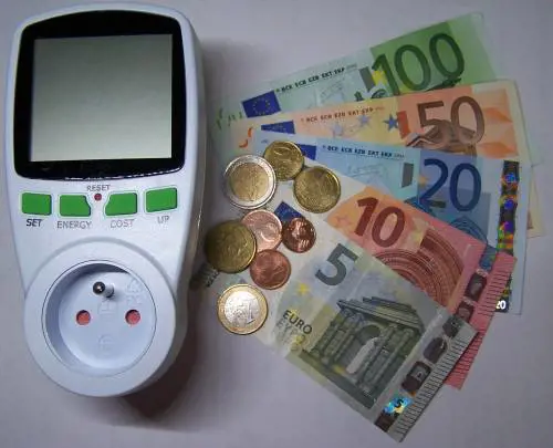 Rincari su bollette ed altri beni: rischio stangata