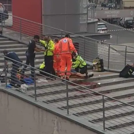 Un uomo è stato aggredito a colpi di machete a Brescia