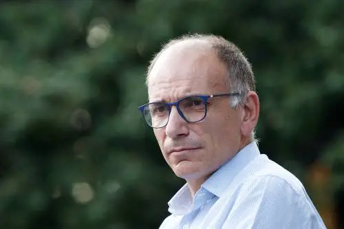 "Schiaffo ai manettari". Letta disorientato: leggerò le motivazioni