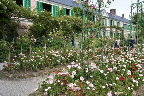 Normandia, visitare la casa di Monet, il giardino e il lago delle ninfee a Giverny (a poco più di un’ora da Parigi)