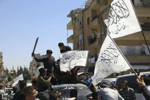 Strage di donne: tre attirate in trappola. Attivista uccisa e sfigurata dai talebani