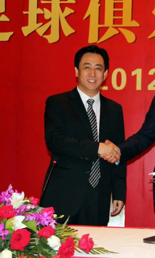 "Virus" Evergrande pronto a esplodere. Il gruppo orientale sull'orlo del crac
