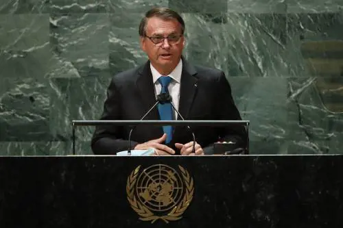 Bolsonaro e la copertina del "Time": "Io persona dell'anno? Posso vincere"