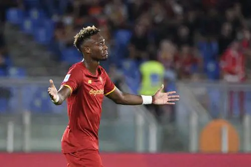 Il gol di Abraham rimette in marcia la Roma di Mou