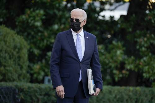 Chiusa la commissione sull'origine del Covid: altro flop di Biden
