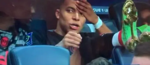 "Esplode" il Psg: "Non me la passa". Tensione in panchina