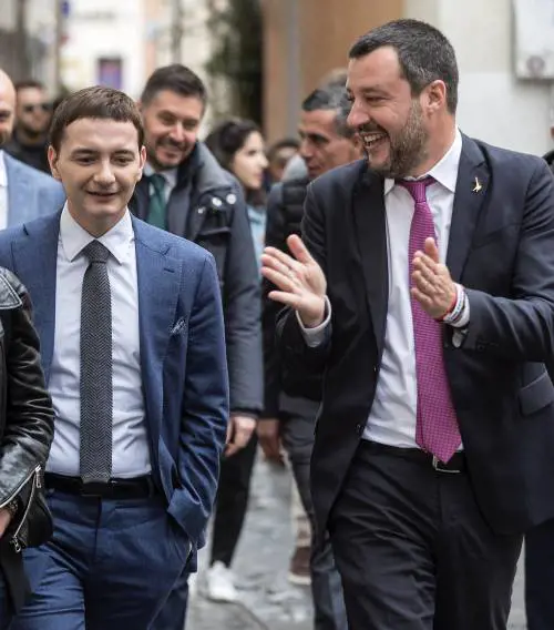 Le contraddizioni dell'accusatore di Morisi. Dalla droga alla fuga, quello che non torna