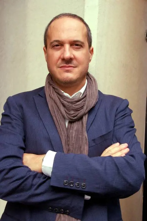 Garlini, la storia vista attraverso le tragedie di un comico