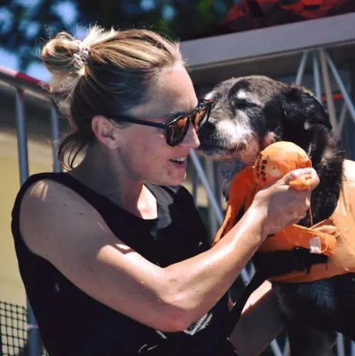 "Qualcuno l'ha spinta nel fiume": giallo sulla morte di Polina