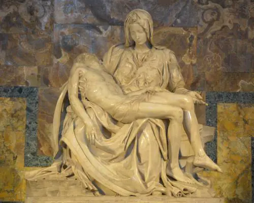 Ci vuole una madre per capire la "Pietà"