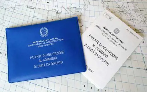 Patentino nautico, dalle regole agli obblighi cambia tutto: le novità