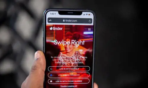 Anima gemella su Tinder? No, oggi con l'app si paga il mutuo