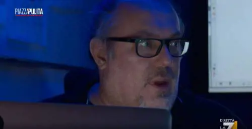 "Una lavapiatti...". Il moralista che insultava la Meloni